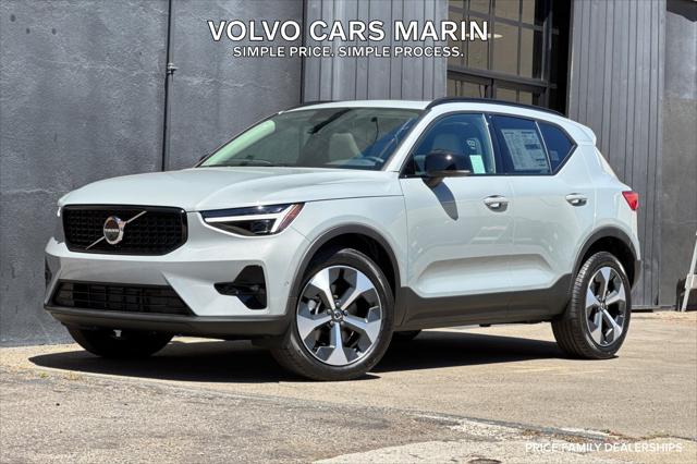 2026 Volvo XC40 Plus, B5 AWD Gas mild hybrid, Dark for sale in San Rafael, CA