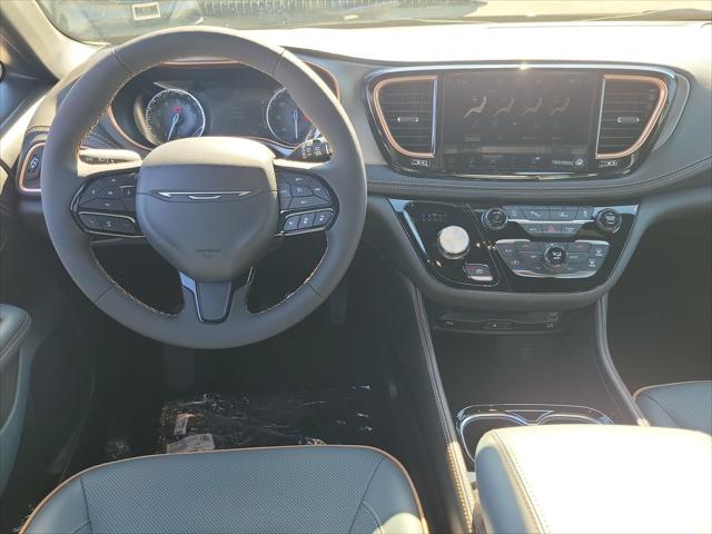 2027 Chrysler Pacifica Pinnacle