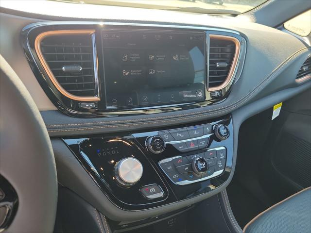 2027 Chrysler Pacifica Pinnacle