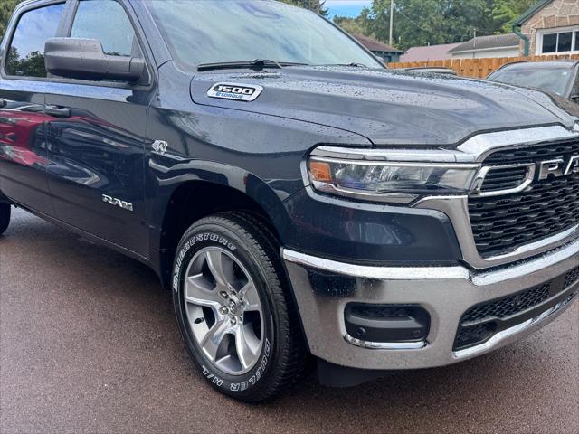 2026 RAM Ram 1500 RAM 1500 TRADESMAN CREW CAB 4X4 57 BOX 2026 RAM Ram 1500 RAM 1500 TRADESMAN CREW CAB 4X4 57 BOX