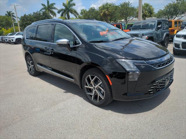 2027 Chrysler Pacifica Pinnacle