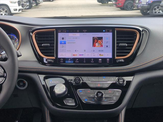 2027 Chrysler Pacifica Pinnacle