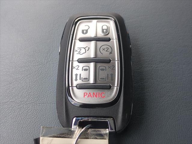 2027 Chrysler Pacifica Pinnacle