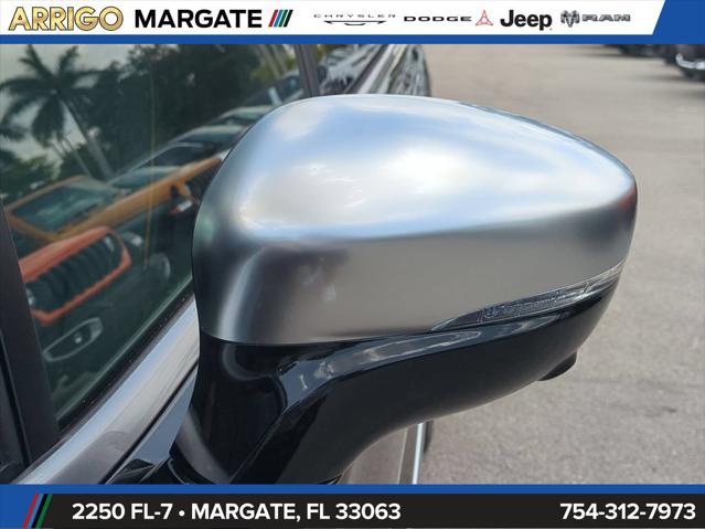 2027 Chrysler Pacifica Pinnacle