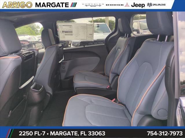 2027 Chrysler Pacifica Pinnacle