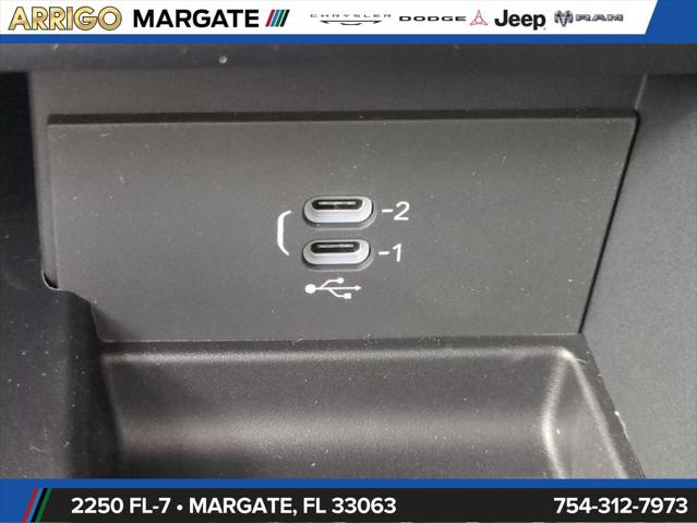 2027 Chrysler Pacifica Pinnacle