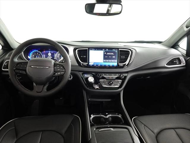 2027 Chrysler Pacifica PACIFICA LIMITED AWD 2027 Chrysler Pacifica PACIFICA LIMITED AWD
