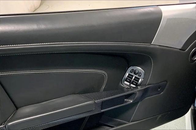 2013 Aston Martin DB9 Volante
