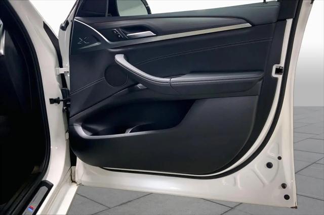 2022 BMW X3 M40i