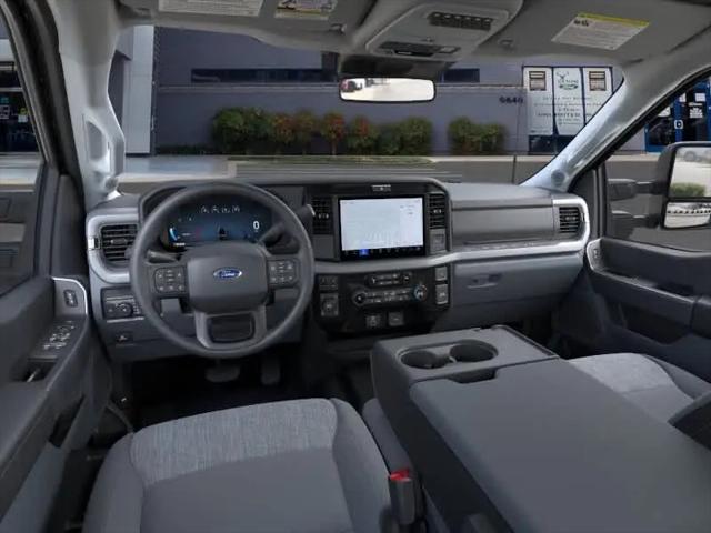 2026 Ford F-350 XLT