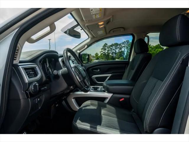 2018 Nissan Titan SV