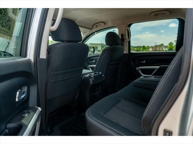 2018 Nissan Titan SV