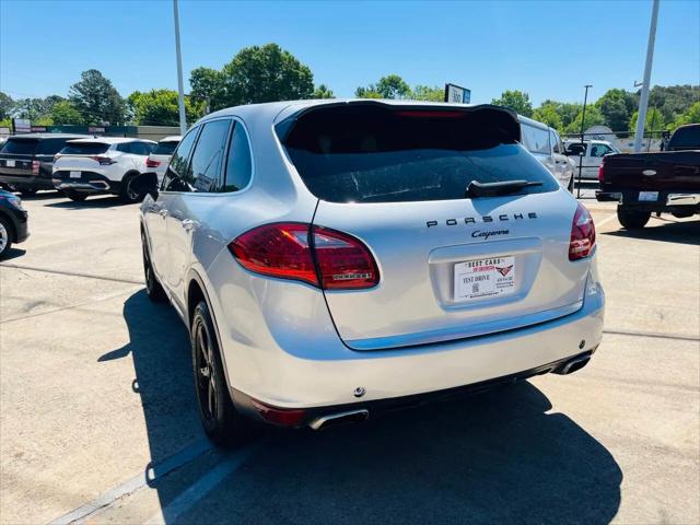 2011 Porsche Cayenne Cayenne