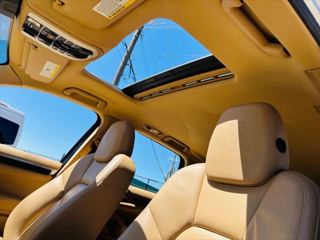 2011 Porsche Cayenne Cayenne