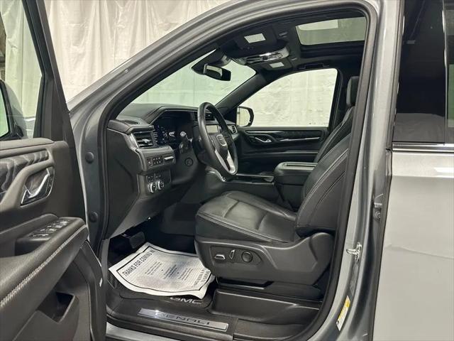 2023 GMC Yukon XL 4WD Denali