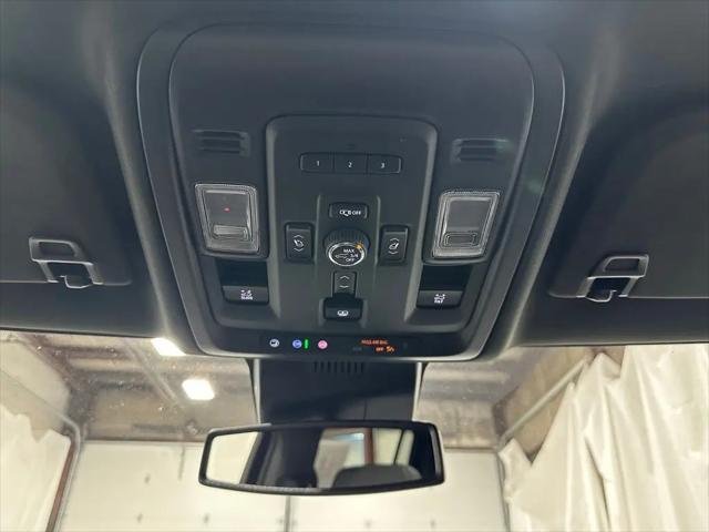 2023 GMC Yukon XL 4WD Denali