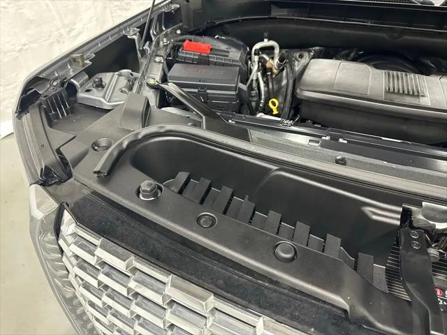 2023 GMC Yukon XL 4WD Denali