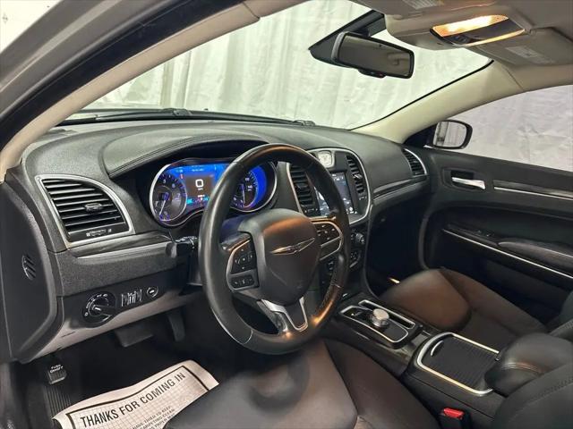 2019 Chrysler 300 Touring