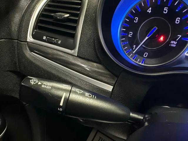 2019 Chrysler 300 Touring