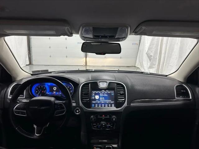 2019 Chrysler 300 Touring