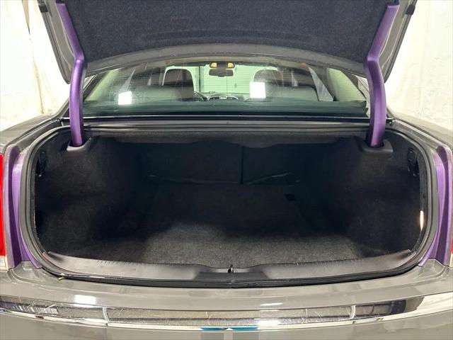 2019 Chrysler 300 Touring