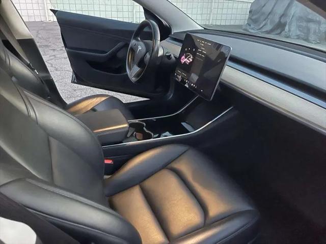 2019 Tesla Model 3 Standard Range