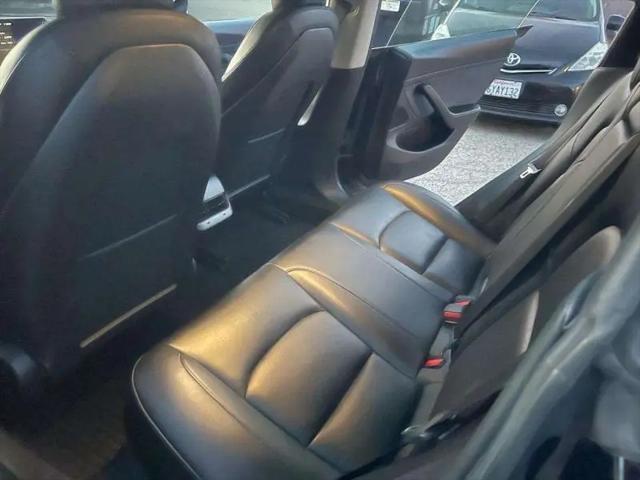 2019 Tesla Model 3 Standard Range