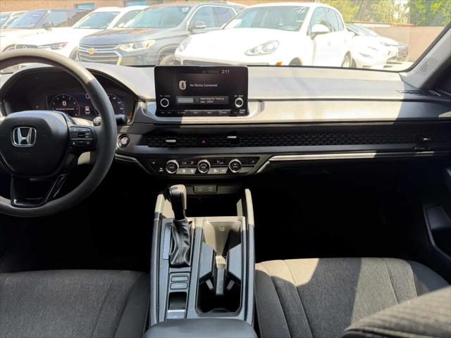 2025 Honda Accord Sedan SE