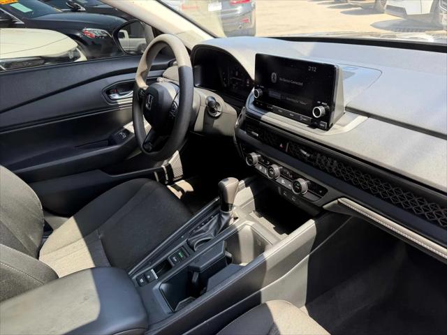 2025 Honda Accord Sedan SE