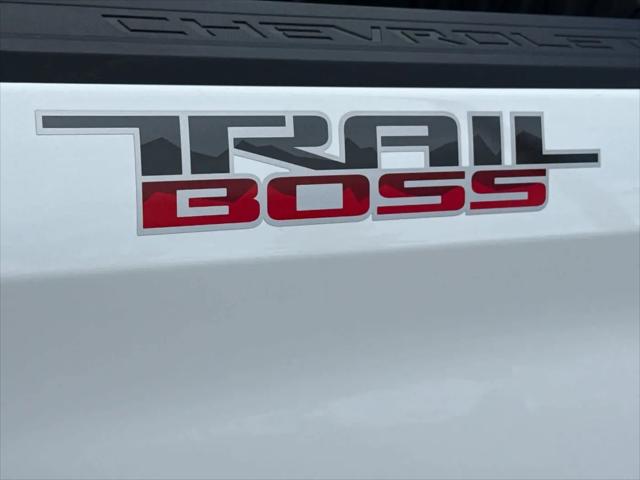 2026 Chevrolet Silverado 1500 4WD Crew Cab Standard Bed LT Trail Boss