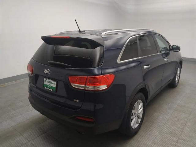 2016 Kia Sorento 2.4L LX