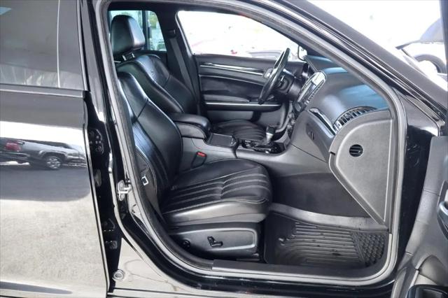 2020 Chrysler 300 300S