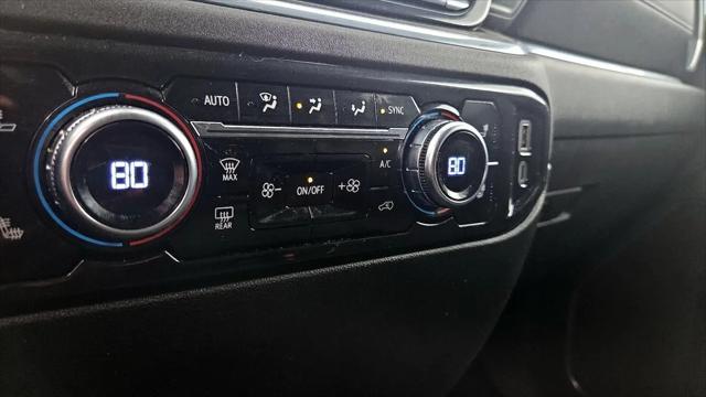 2024 GMC Sierra 1500 4WD Crew Cab Short Box Elevation with 3VL