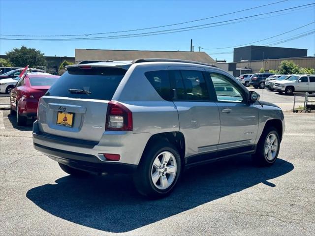 2017 Jeep Compass Latitude FWD