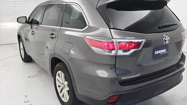 2016 Toyota Highlander LE