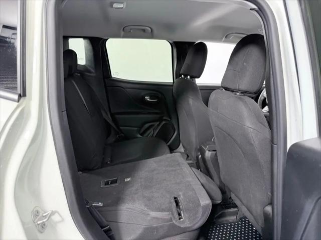 2023 Jeep Renegade Latitude 4x4