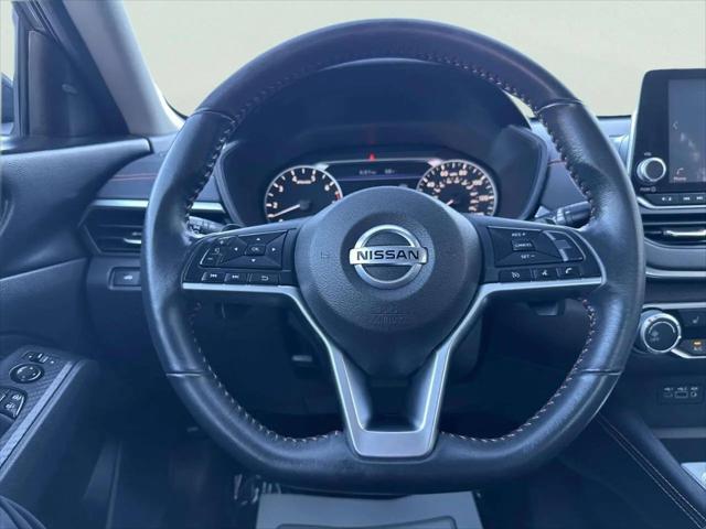2022 Nissan Altima SR Intelligent AWD