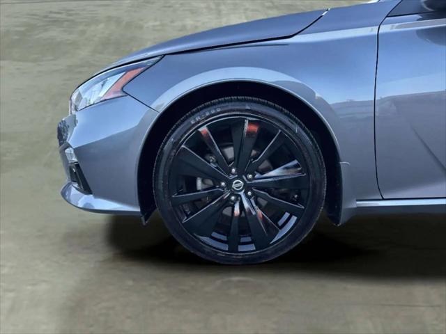 2022 Nissan Altima SR Intelligent AWD