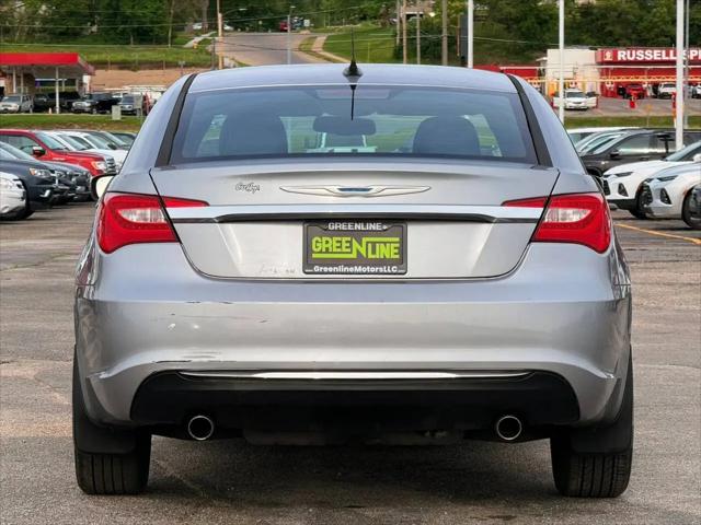 2013 Chrysler 200 Limited