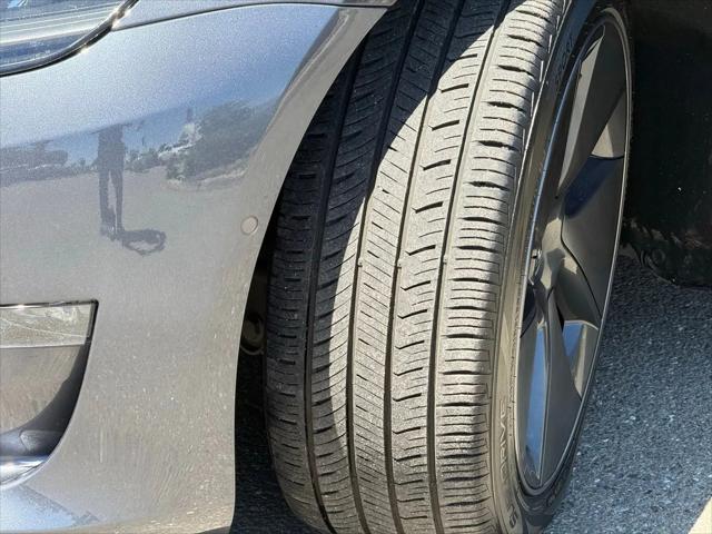 2022 Tesla Model 3 Long Range Dual Motor All-Wheel Drive
