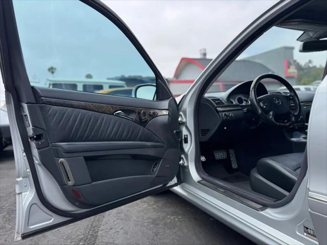 2004 Mercedes-Benz E 55 AMG E 55 AMG