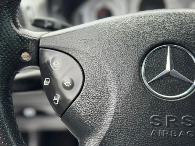 2004 Mercedes-Benz E 55 AMG E 55 AMG
