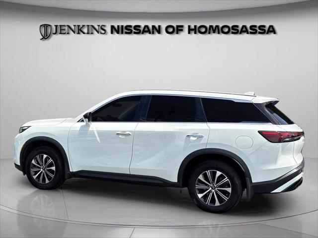 2023 INFINITI QX60 PURE
