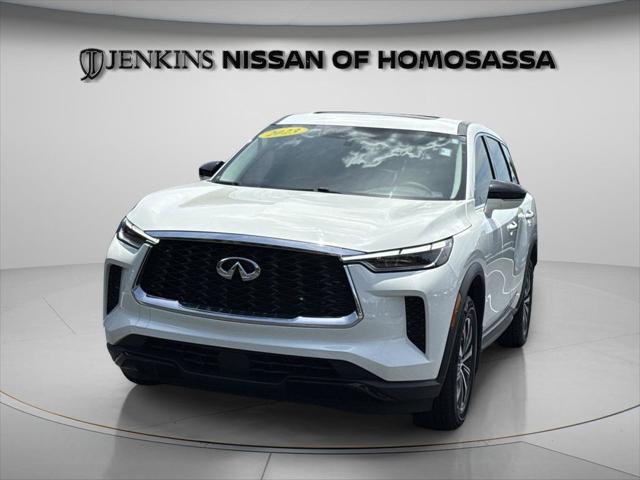 2023 INFINITI QX60 PURE