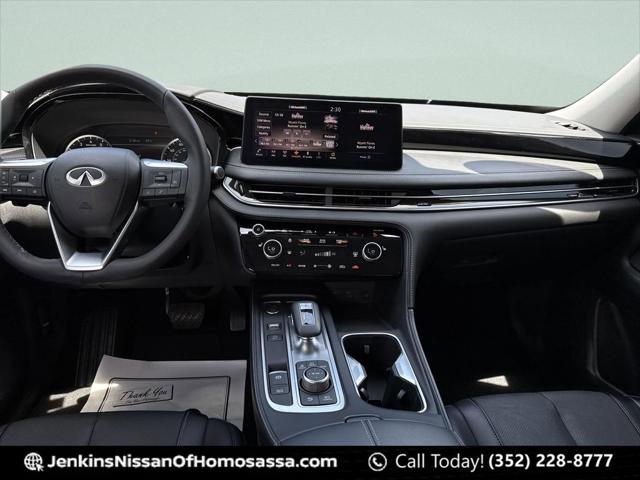 2023 INFINITI QX60 PURE