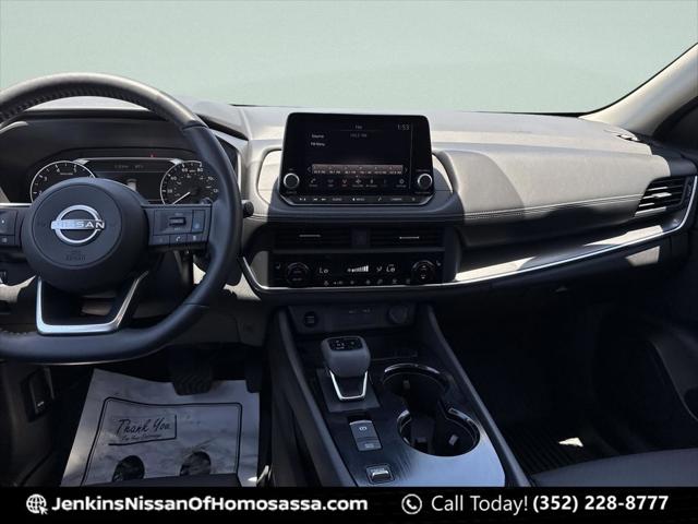2024 Nissan Rogue SV FWD