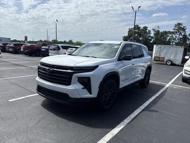 2026 Chevrolet Traverse FWD LT