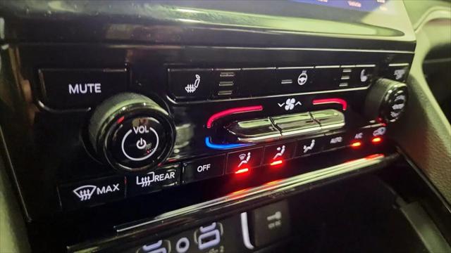2023 Jeep Grand Cherokee L Limited 4x2