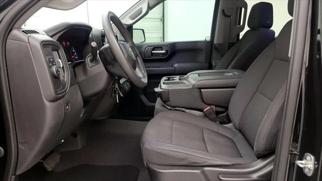 2020 Chevrolet Silverado 1500 2WD Crew Cab Short Bed Custom