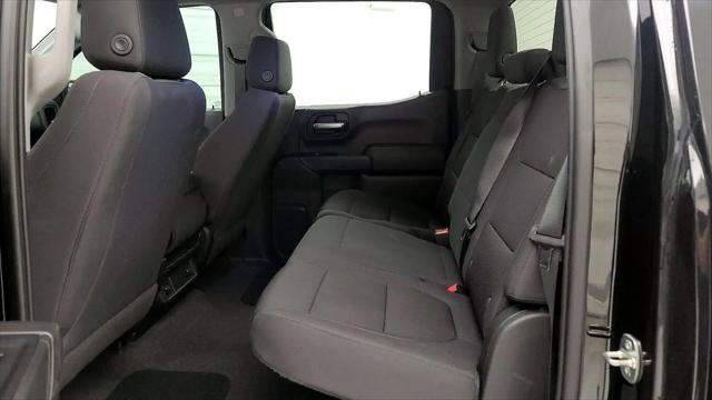 2020 Chevrolet Silverado 1500 2WD Crew Cab Short Bed Custom
